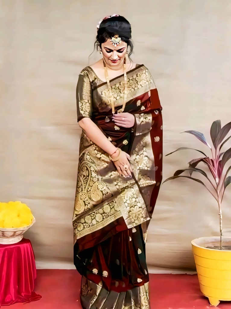 Women's Silk Saree