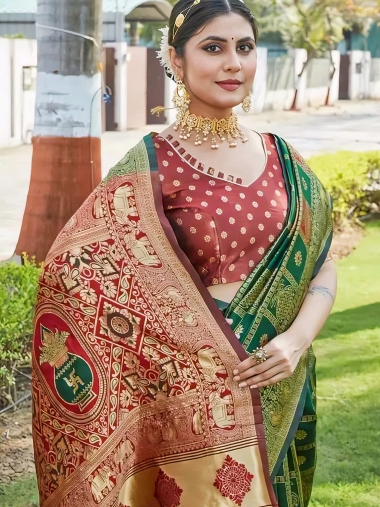 Women's Silk Saree with Blouse Piece