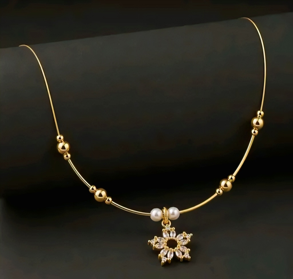 Elegant Gold-Plated Flower Pendant Necklace with Pearls