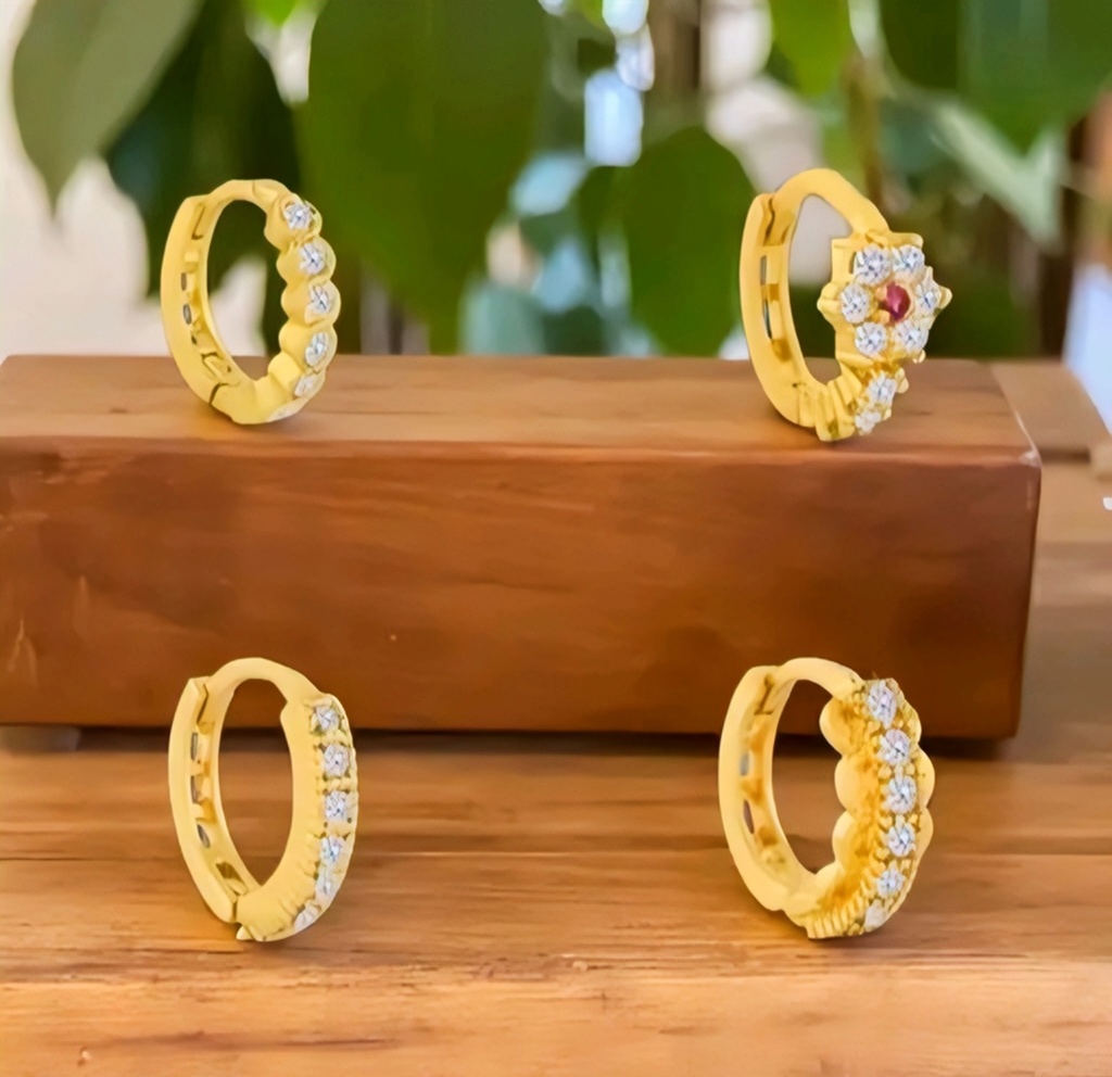 Lightweight Gold Hoop Huggie Earrings