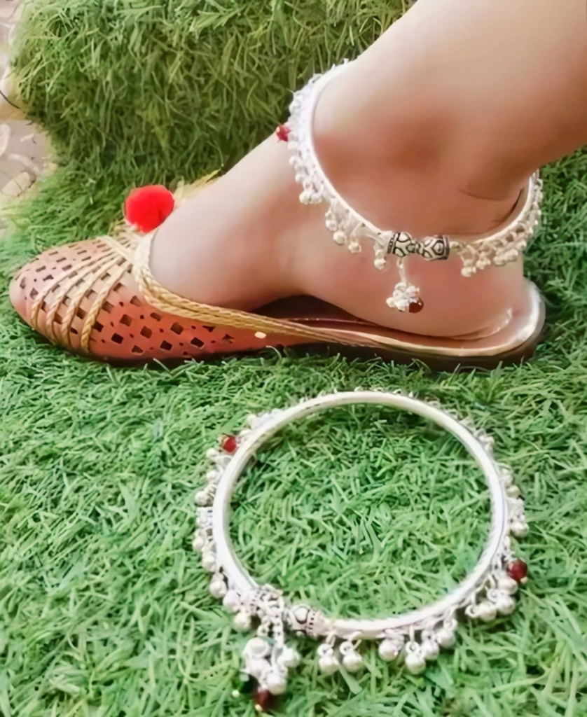 Traditional Silver Payal Anklet Set