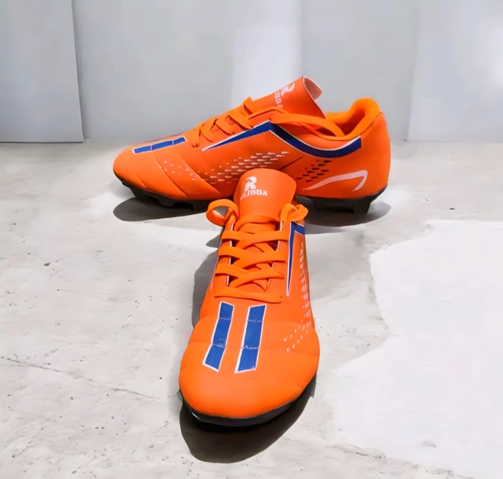 Durable football shoes studs footwear