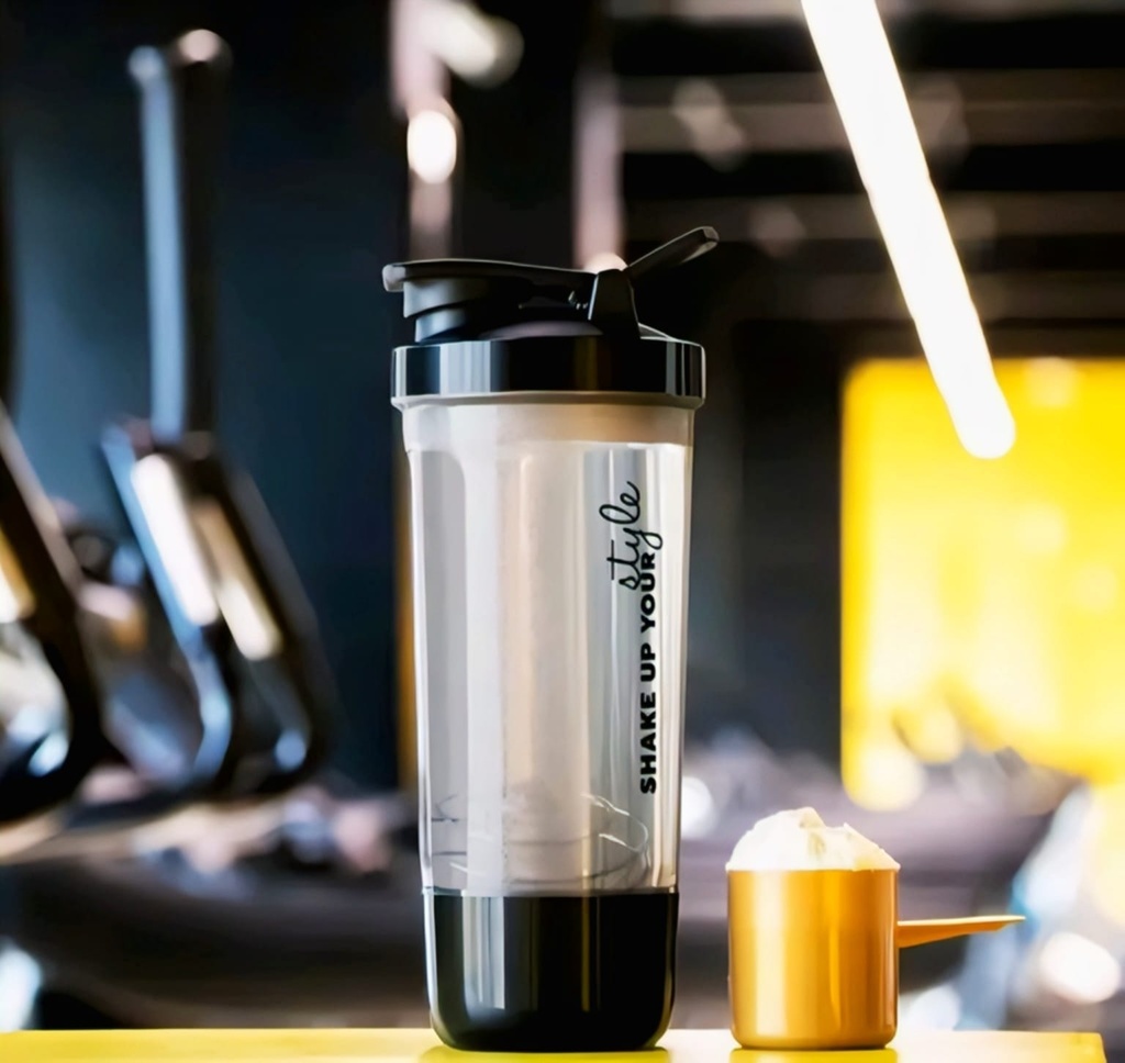 Protein Shaker Bottle Gym Water